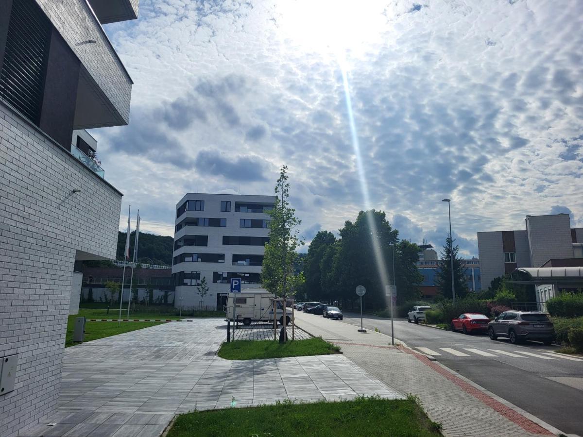 New Apartment In Karlin, Praha 8, Close To Center Exterior photo