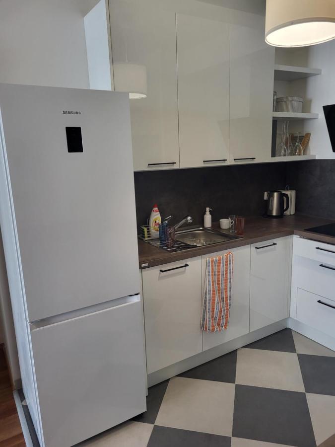 New Apartment In Karlin, Praha 8, Close To Center Exterior photo